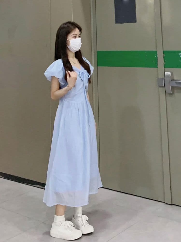 달콤함 부드러운 바람 품격 연령 감소 V넥 파란색 드레스 여자 학생 가을 새로운 허리 수축 중간 길이 A라인 스커트 상세 이미지 1