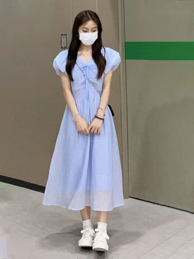 달콤함 부드러운 바람 품격 연령 감소 V넥 파란색 드레스 여자 학생 가을 새로운 허리 수축 중간 길이 A라인 스커트 상세 이미지 3