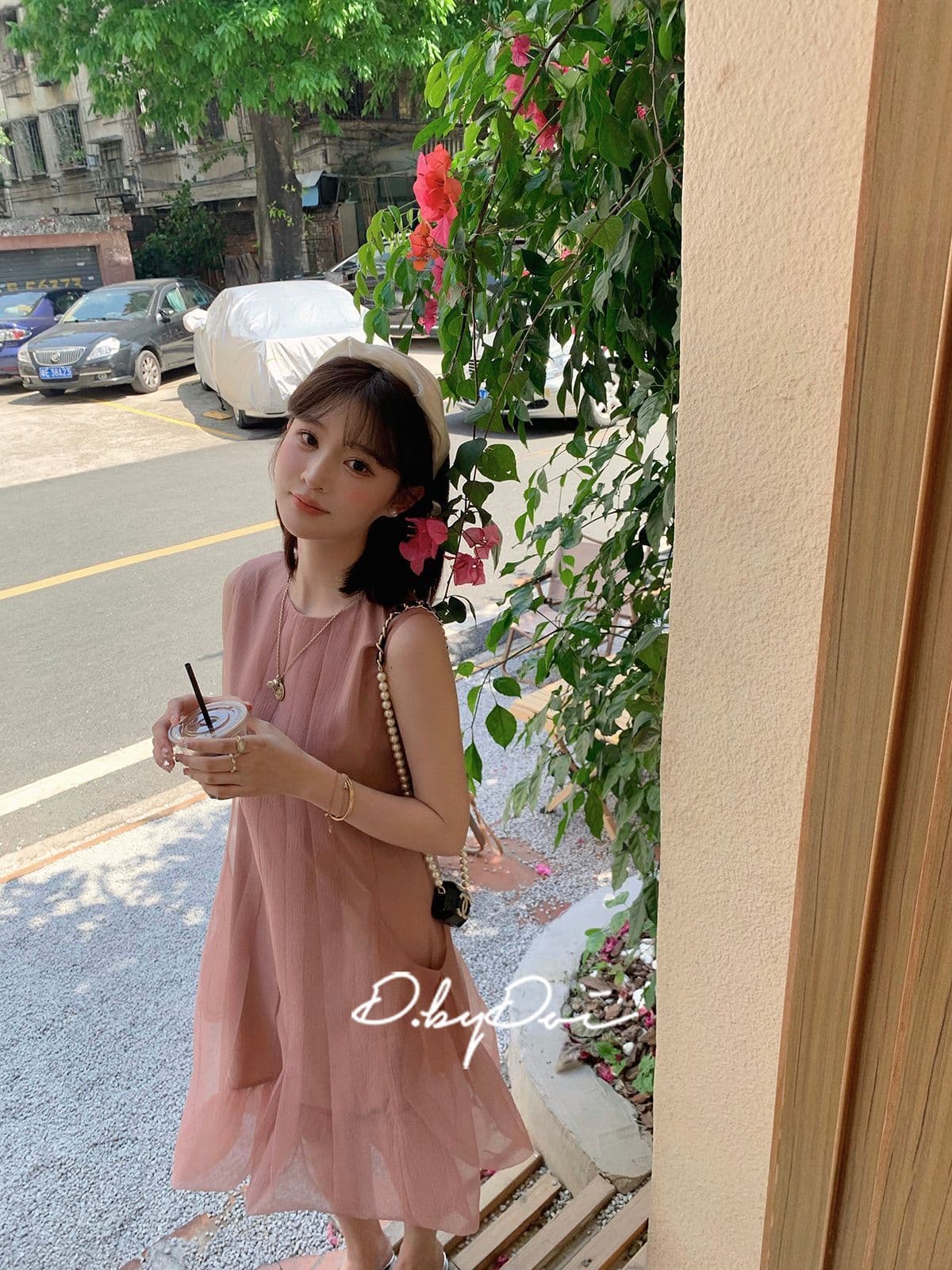 2026 여성 드레스 프랑스식 부드러운 민소매 달콤함 고급 센스 부드러운 한 마디 허리 수축 망사 휴가 바람 치마 상세 이미지 14