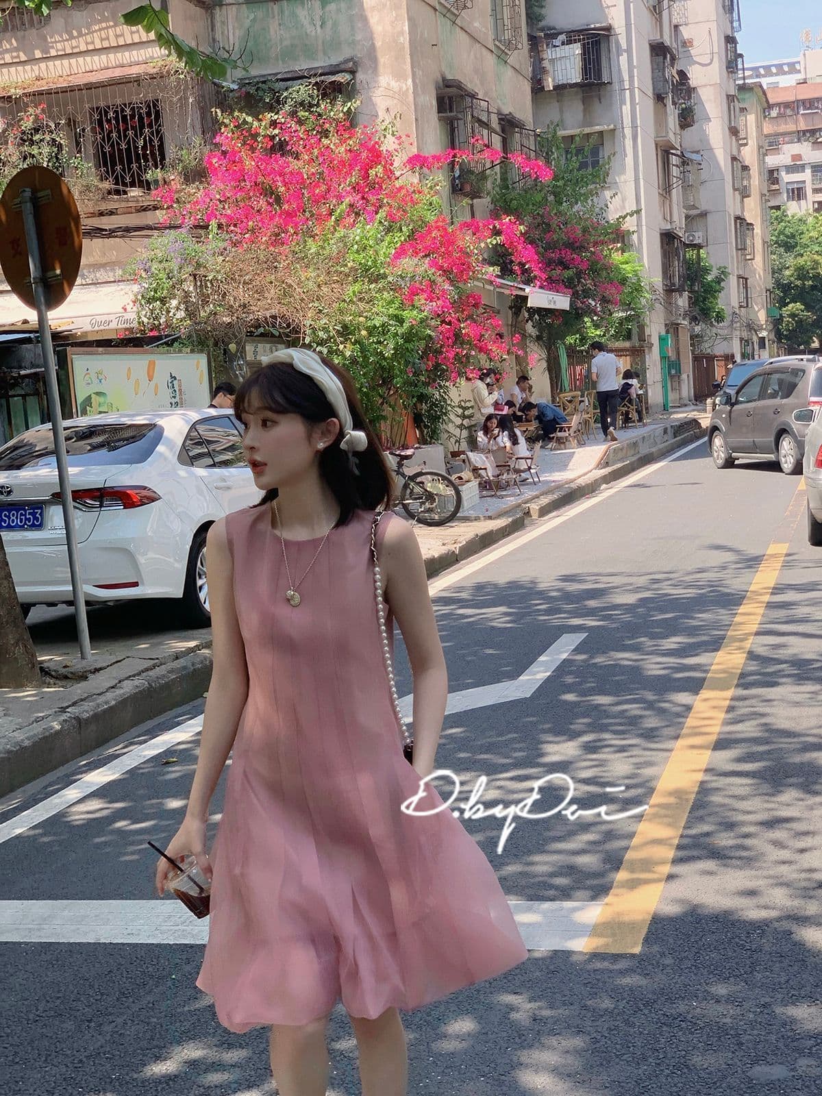 2026 여성 드레스 프랑스식 부드러운 민소매 달콤함 고급 센스 부드러운 한 마디 허리 수축 망사 휴가 바람 치마 상세 이미지 18
