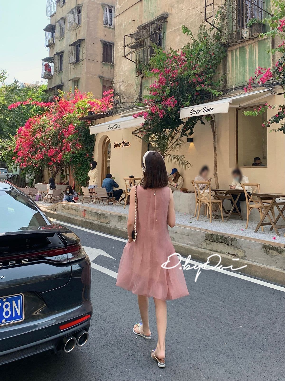 2026 여성 드레스 프랑스식 부드러운 민소매 달콤함 고급 센스 부드러운 한 마디 허리 수축 망사 휴가 바람 치마 상세 이미지 25
