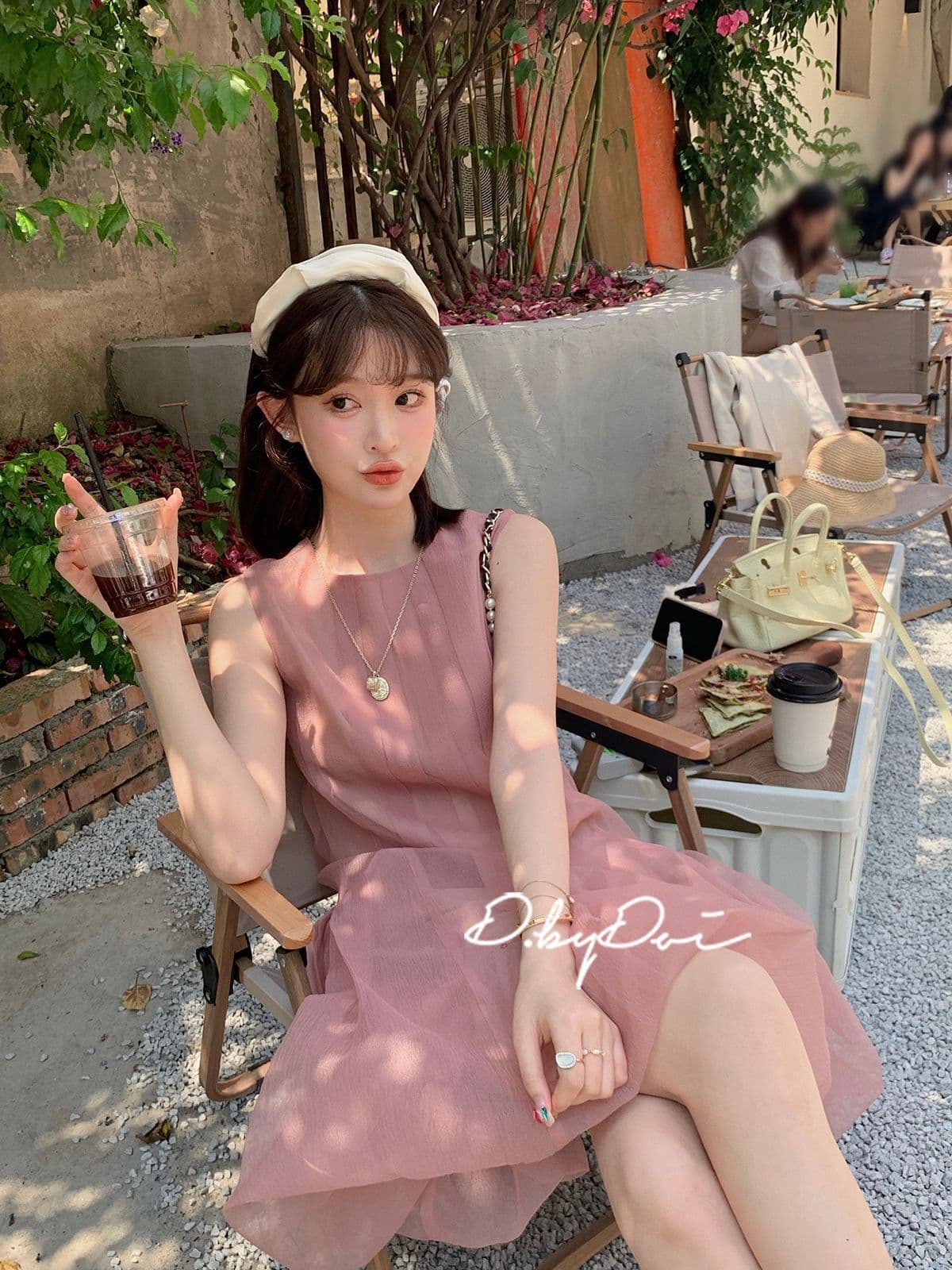 2026 여성 드레스 프랑스식 부드러운 민소매 달콤함 고급 센스 부드러운 한 마디 허리 수축 망사 휴가 바람 치마 상세 이미지 30