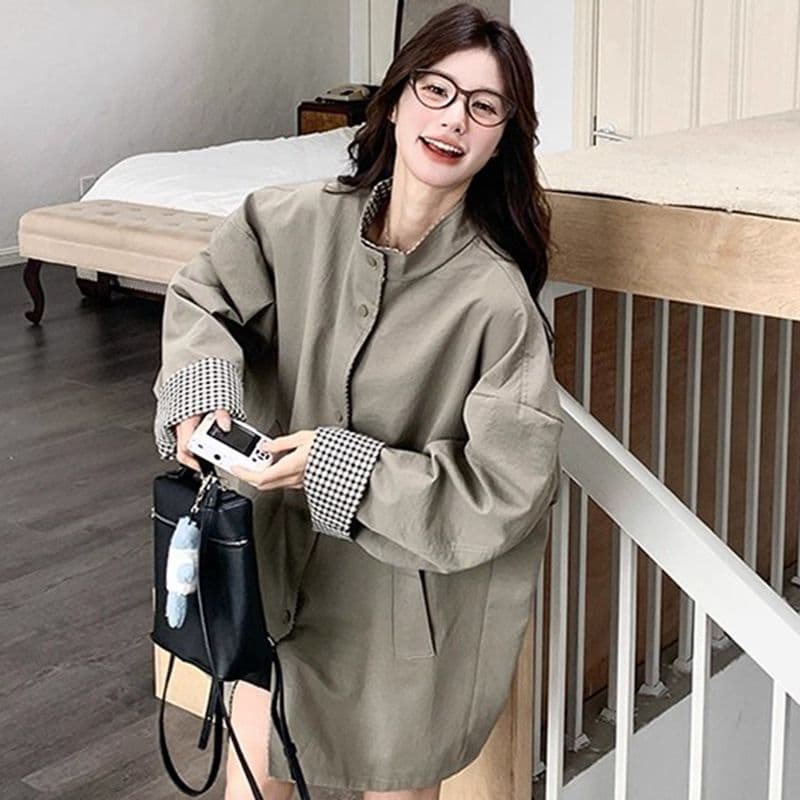 일본식 레트로 스탠드 칼라 고급 착용 체크무늬 바람막이 여성 코트 가을 겨울 새로운 루즈핏 중간 길이 영국식 바람 코트 이미지 4
