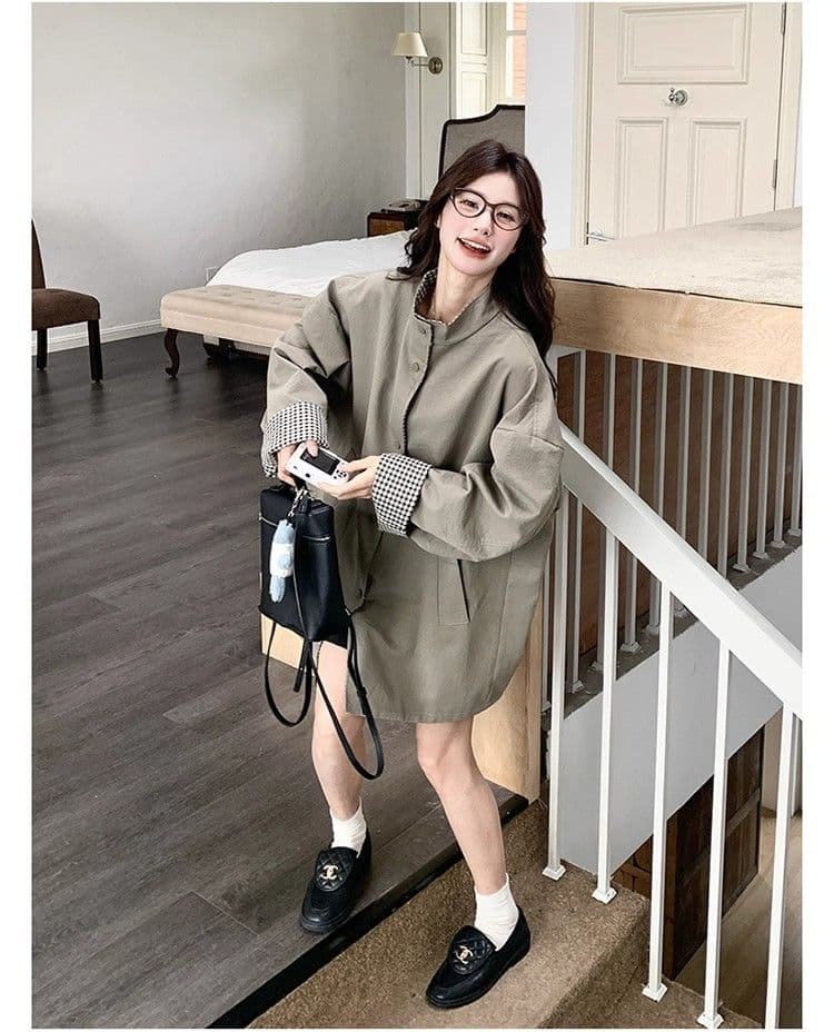 일본식 레트로 스탠드 칼라 고급 착용 체크무늬 바람막이 여성 코트 가을 겨울 새로운 루즈핏 중간 길이 영국식 바람 코트 상세 이미지 6