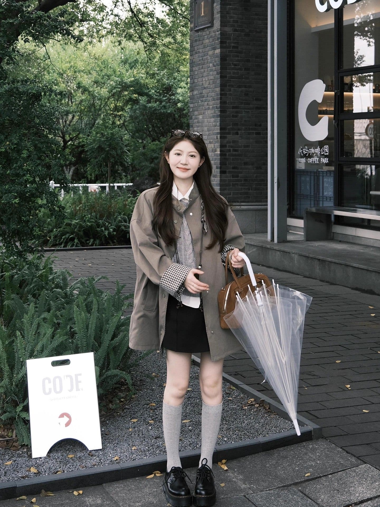 미니멀리즘 양성 및 음성 고급 센스 재킷 재킷 여성 의류 가을 2026 새로운 루즈핏 슬림해 보이는 중간 길이 한 첨부 된 의류 상세 이미지 6