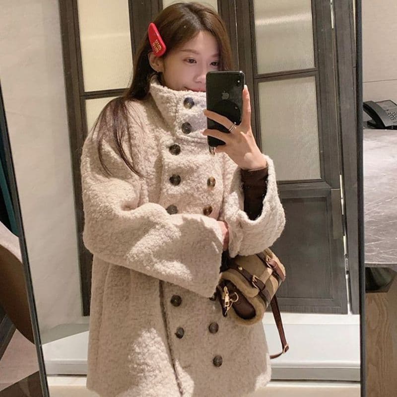 오트밀 색상 이중 버튼 단색 부드러운 찹쌀 양털 스탠드 칼라 재킷 겨울 루즈핏 보온 중간 길이 오픈 가디건 맨위 이미지 4