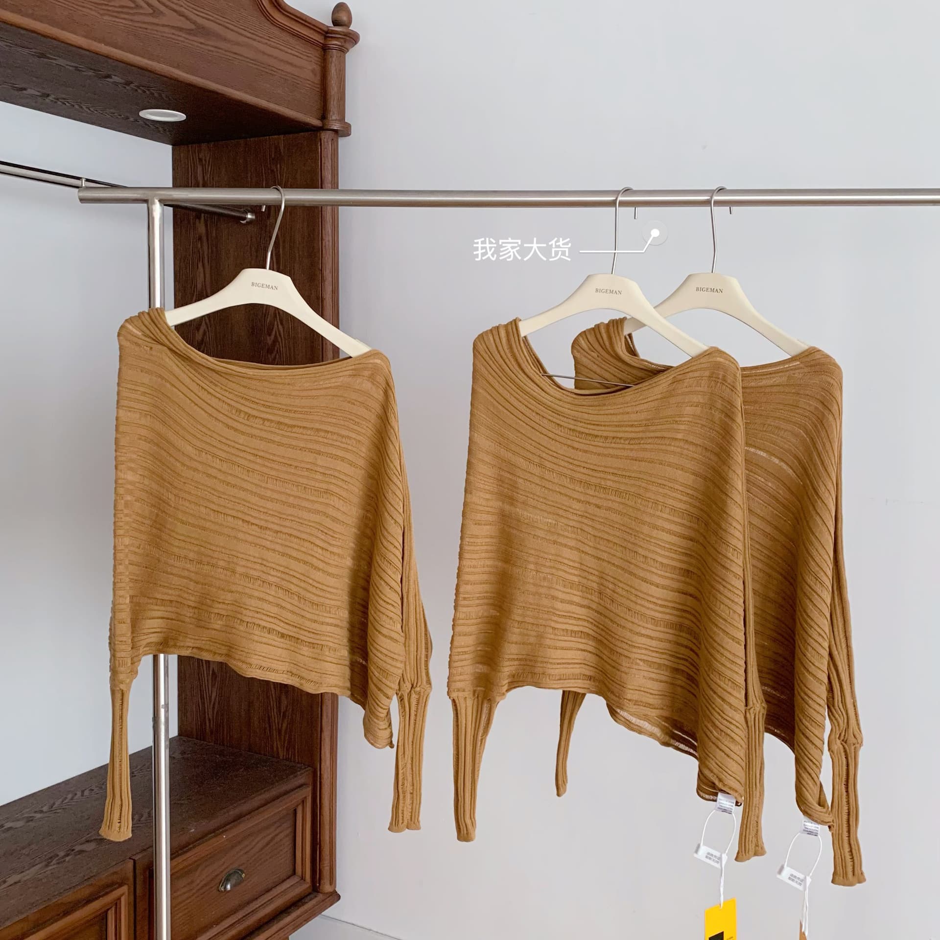 farte shop 한 부서 느긋한 비스듬한 어깨 스웨터 여자 가을 불규칙 디자인 도루 센스 루즈핏 모직물 맨위 상세 이미지 6