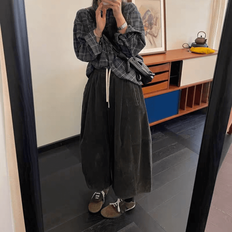 유럽어 버전 패션 코듀로이 캐주얼 바지 2025 가을 겨울 새로운 루즈핏 캐주얼 다용도 허리밴드 8 점 와이드 레그 팬츠 이미지 5