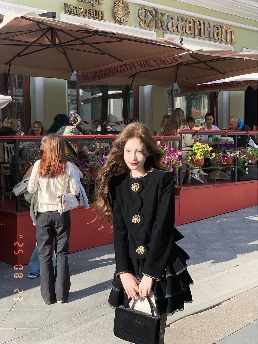 먹는다. 녹색 접시 블랙 골드 3.0 신제품 95 접기 레트로 벨벳 골드 선 자수 가을 품격 재킷 상세 이미지 5
