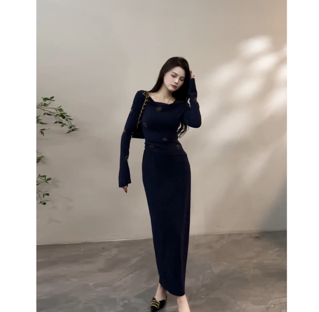 대 찌르기 가을 새로운 흔들다 칼라 디자인 센스 긴팔 패션 빛 럭셔리 프랑스식 몸매 가꾸기 반 스커트 세트 이미지 3