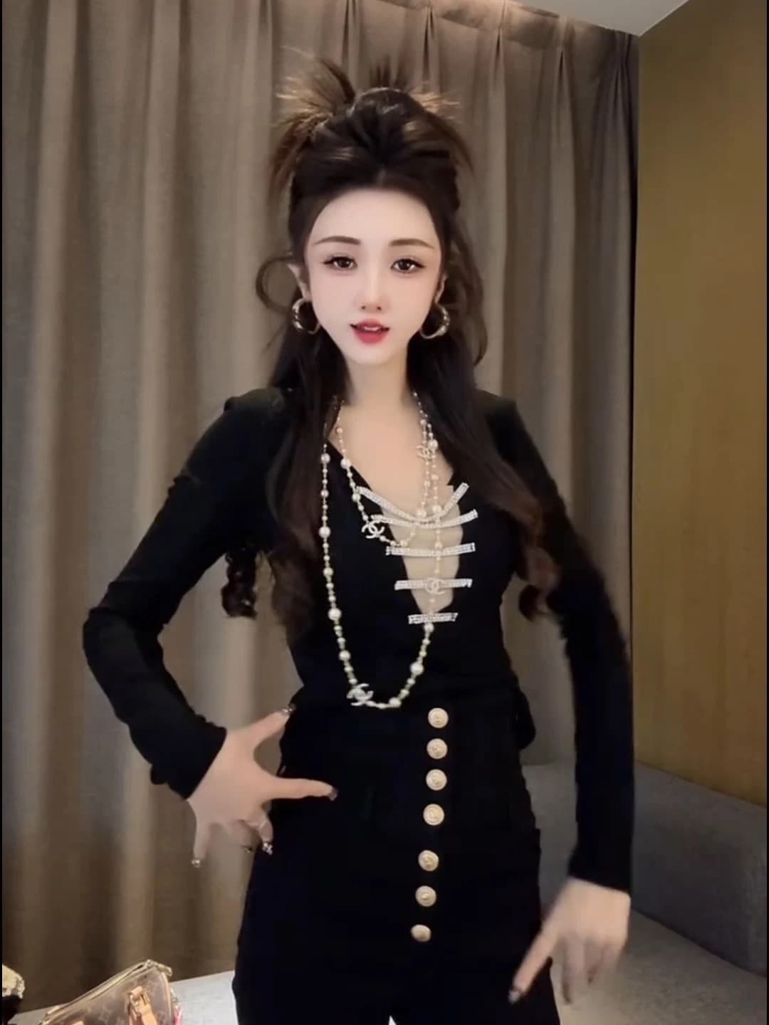 한 부서 핫걸 바람 오프숄더 긴팔 티셔츠 여성 2025 겨울 새로운 검정색 홀로우 아웃 기본 셔츠 인사이드 잡아라. 의류 이미지 5