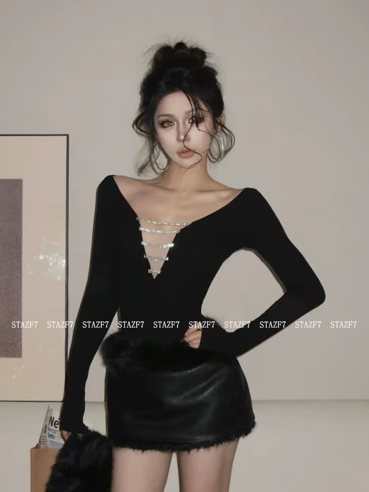 한 부서 핫걸 바람 오프숄더 긴팔 티셔츠 여성 2025 겨울 새로운 검정색 홀로우 아웃 기본 셔츠 인사이드 잡아라. 의류 상세 이미지 3