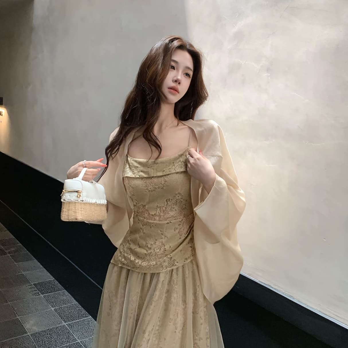 무쯔리 목자이 ~ 중 리 로터스 안개 그것 라임 감기 센스 홀로우 아웃 레이스 슬립 맨위 도루 센스 망사 반신 스커트 세트 이미지 3