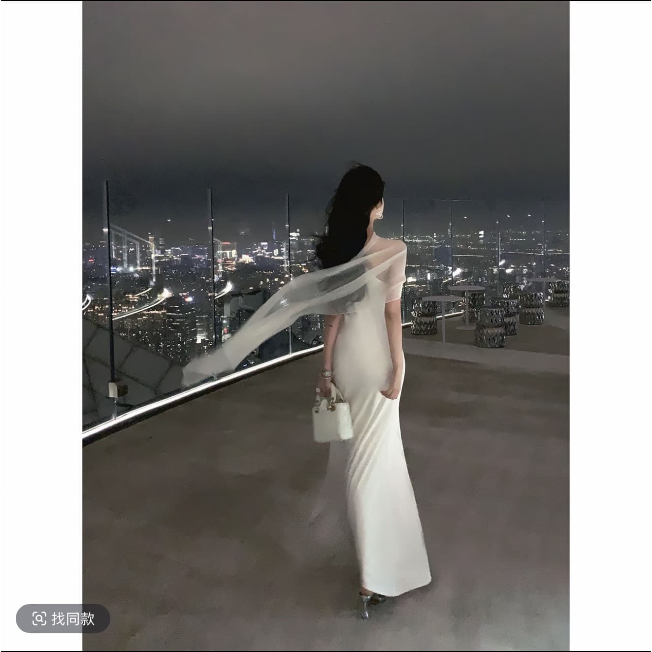 우아함 반란 리우 지혜 음과 베이지 색 슬림해 보이는 품격 작은 대중 비스듬한 어깨 리본 새틴 인어 꼬리 드레스 상세 이미지 5