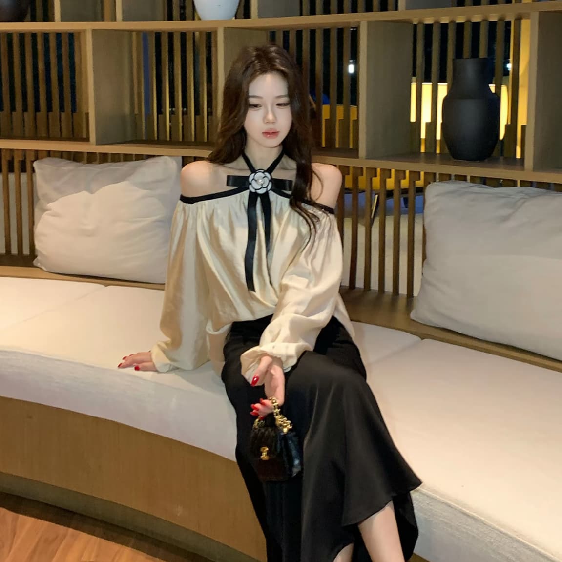 무쯔리 목자이 ~ 중 리 밤 머리말 송곳니 부드러운 빛 럭셔리 바람 오프숄더 행침 목 나비 매듭 긴팔 맨위 새틴 반 스커트 세트 상세 이미지 4