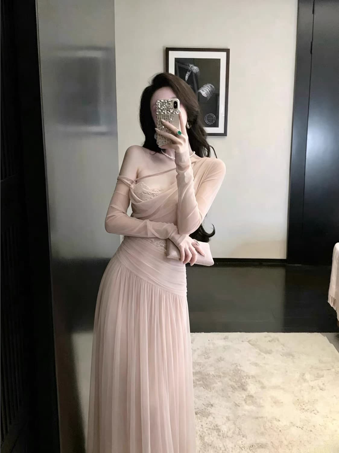 syqiao 샴페인 저녁 식사 비스듬한 어깨 흔들다 칼라 불규칙 긴팔 드레스 이미지 4