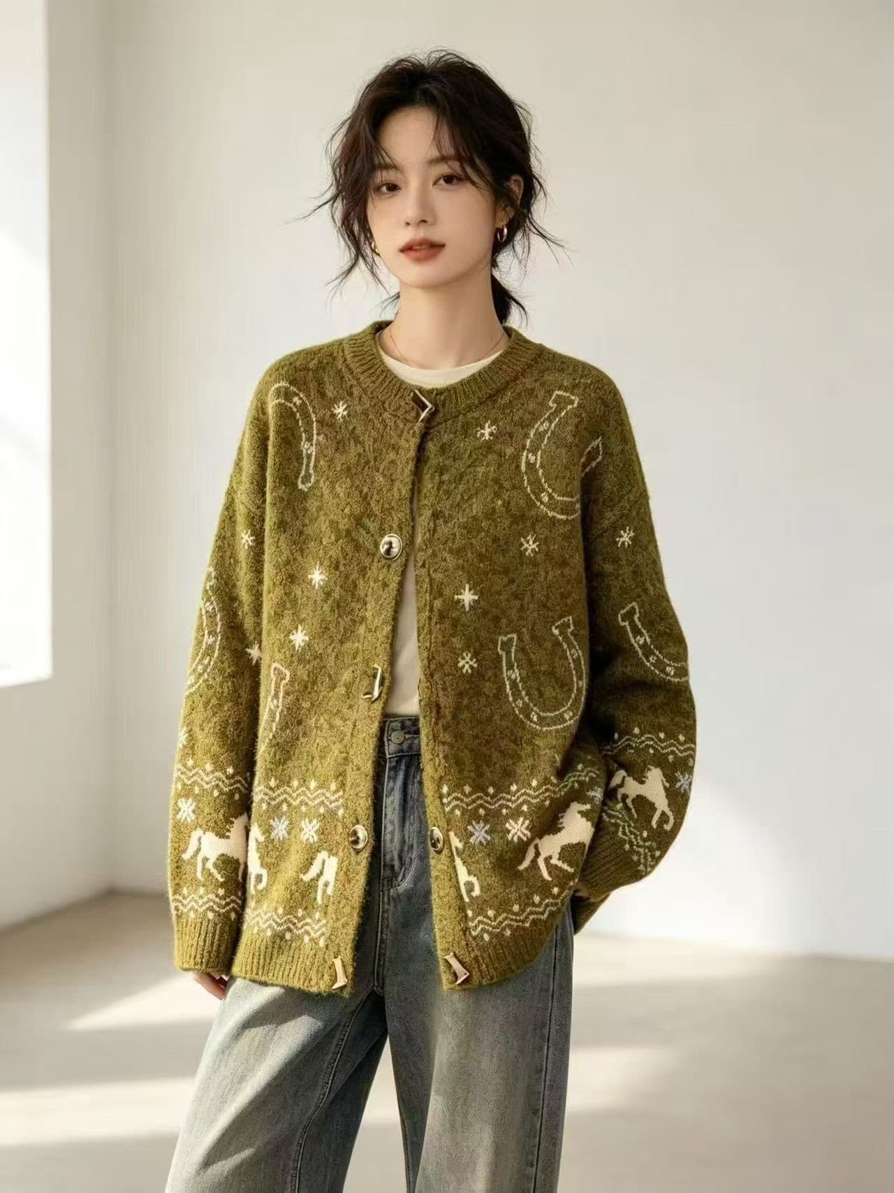 2026 가을 겨울 신제품 달콤함 느긋한 바람 루즈핏 작은 말 자카드 패치워크 니트 오픈 가디건 여성 코트