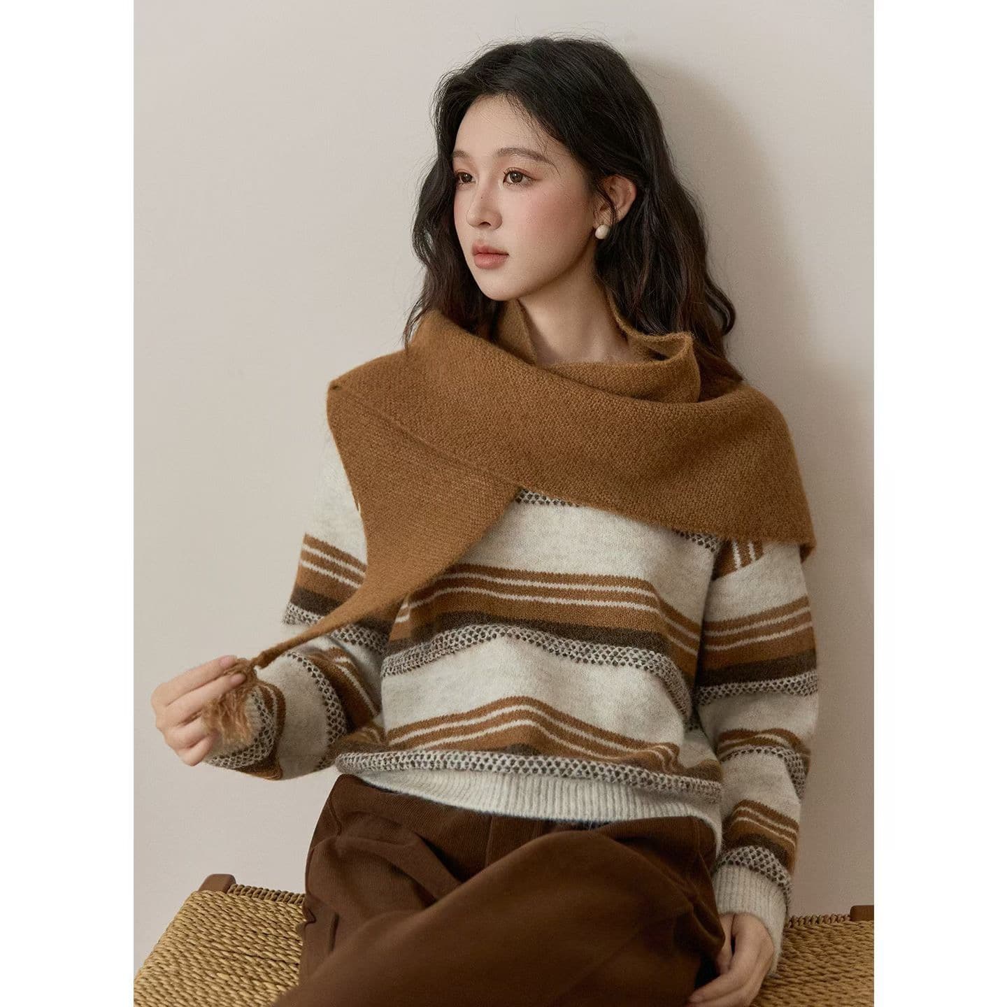 가을 겨울 새로운 라운드 넥 배색 스트라이프 루즈핏 한 부서 패션 다용도 여성 스카프 스웨터 트렌디