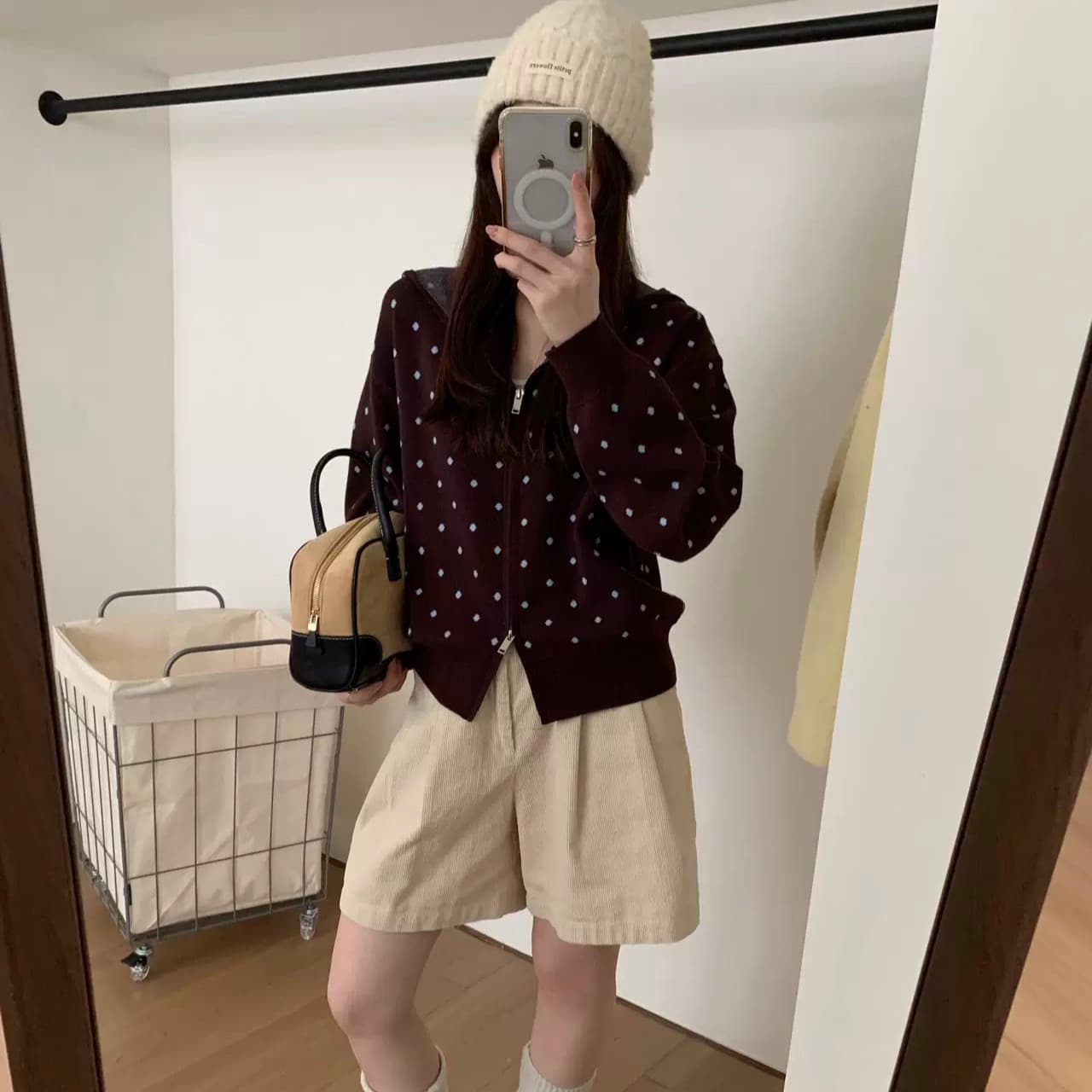 한 부서 배색 도트 무늬 실 니트 스웨터 프로 피부 센스 후드 쇼트 스타일 맨위 더블 지퍼 루즈핏 슬림해 보이는 재킷 이미지 2