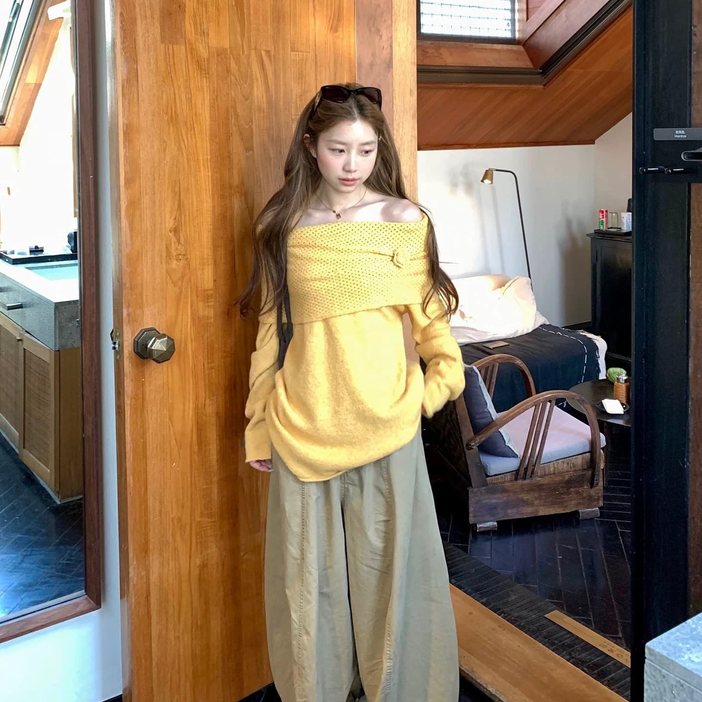 셈 객실 숨기기 꽃 오프숄더 니트 작은 셔츠 여성 오프숄더 풀오버 루즈핏 긴팔 맨위