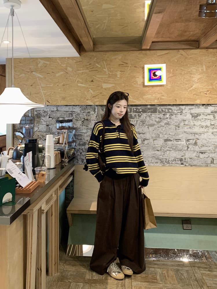 한 부서 세련된 배색 스트라이프 폴로 칼라 스웨터 여자 디자인 센스 캐주얼 루즈핏 풀오버 긴팔 니트 맨위 상세 이미지 4