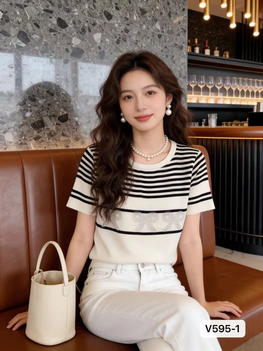 패션 고유 한 스트라이프 나비 매듭 핫픽스 풀오버 반팔 상세 이미지 1