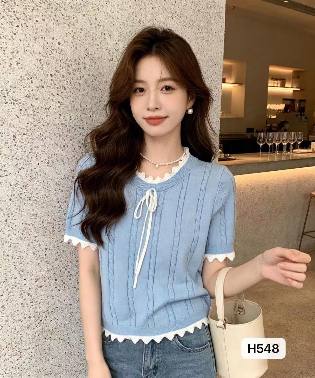 패션 라운드 넥 물결무늬 측면 패치워크 색상 꽈배기 질감 니트 풀오버 반팔 상세 이미지 1