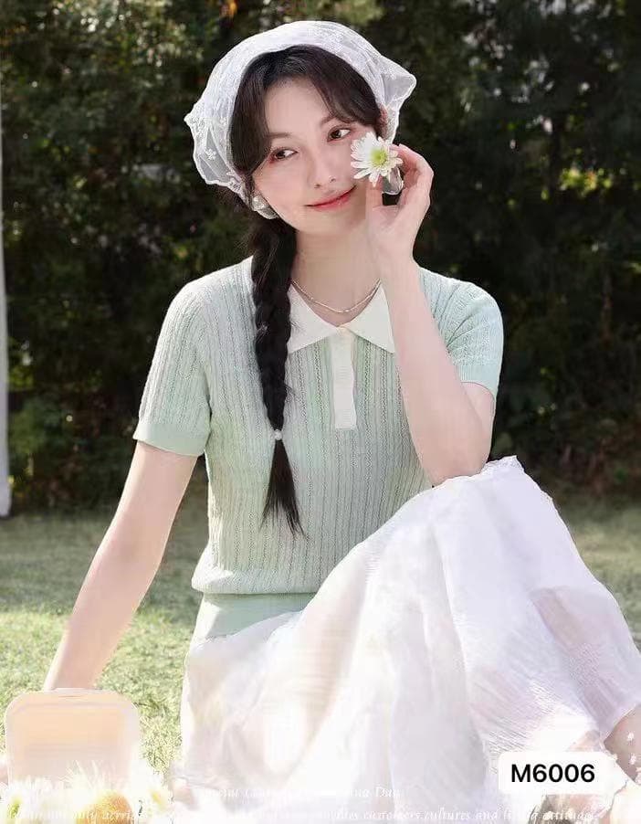 정가 품격 반하이넥 나비 매듭 비즈 박기 구덩이 기사 슬림해 보이는 풀오버 반팔 이미지 3