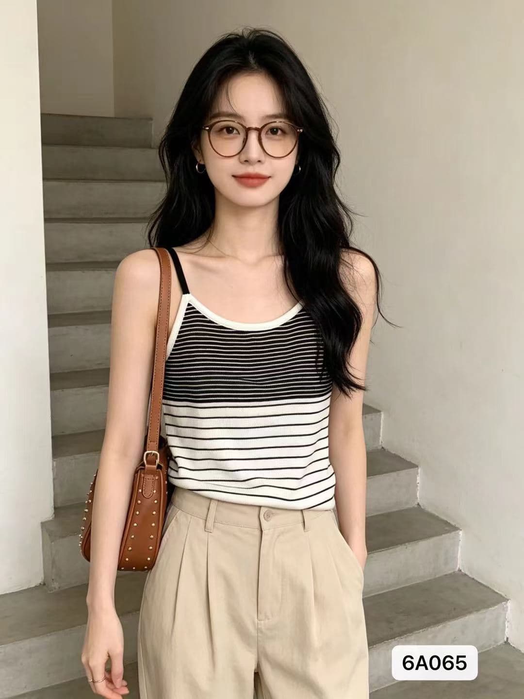 정가 패션 라운드 넥 배색 스트라이프 슬림해 보이는 풀오버 슬립