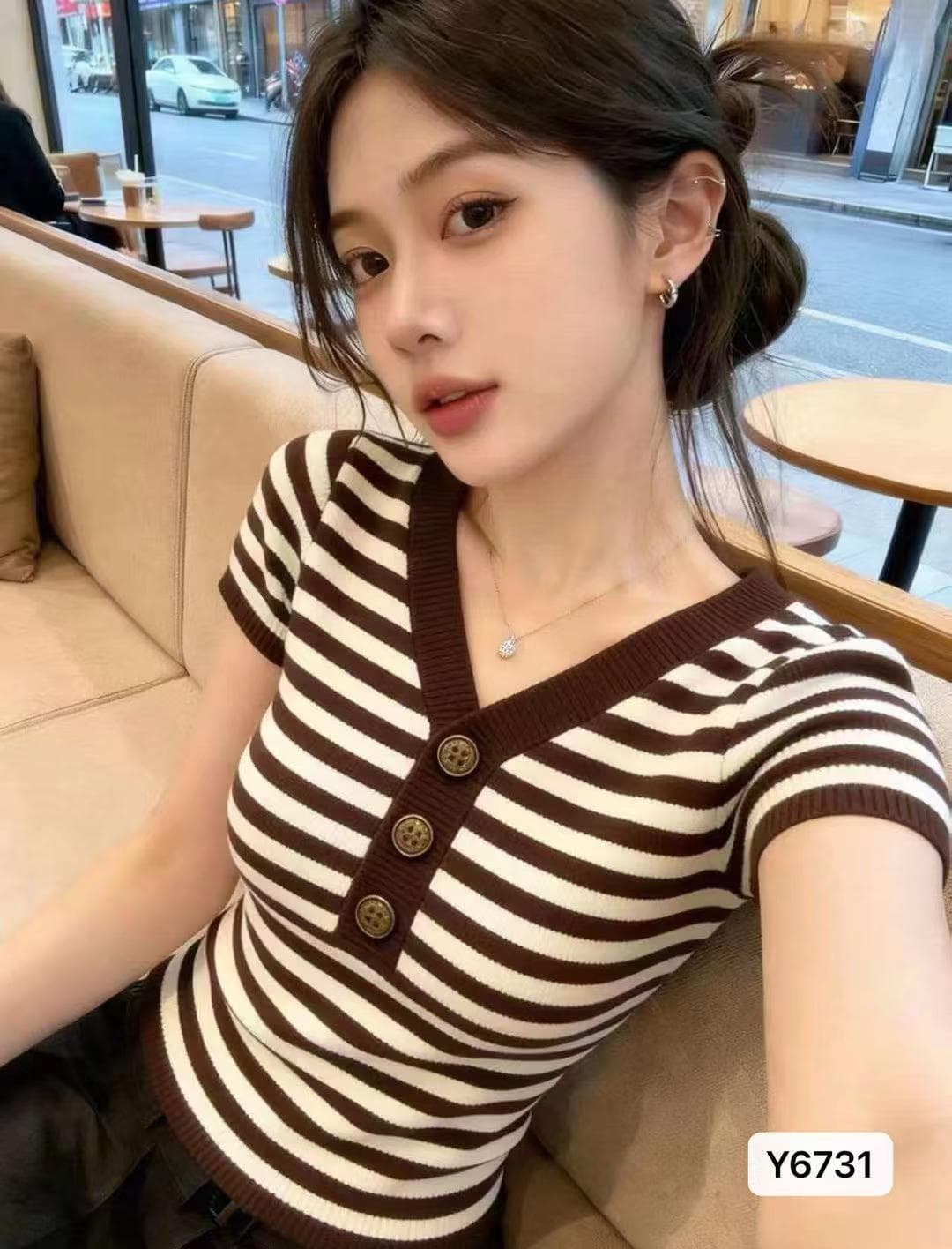 정가 한 부서 레트로 스타일 V넥 하프 열린 가슴 스트라이프 슬림해 보이는 풀오버 반팔