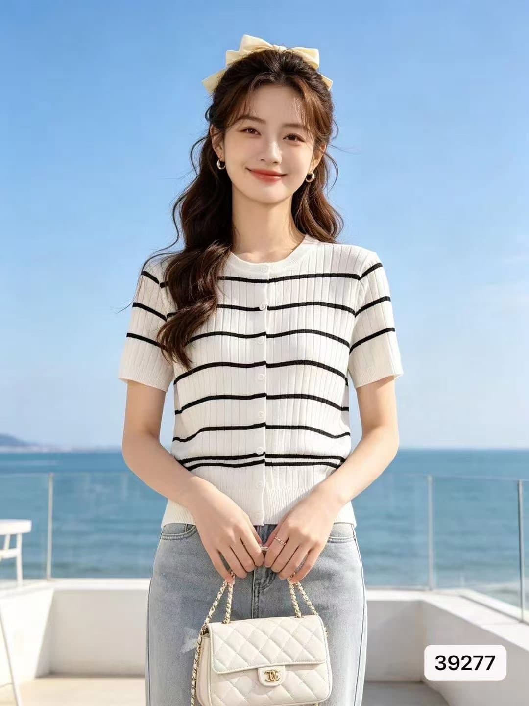 정가 패션 라운드 넥 배색 스트라이프 구덩이 기사 니트 슬림해 보이는 반팔 오픈 가디건 맨위 여성