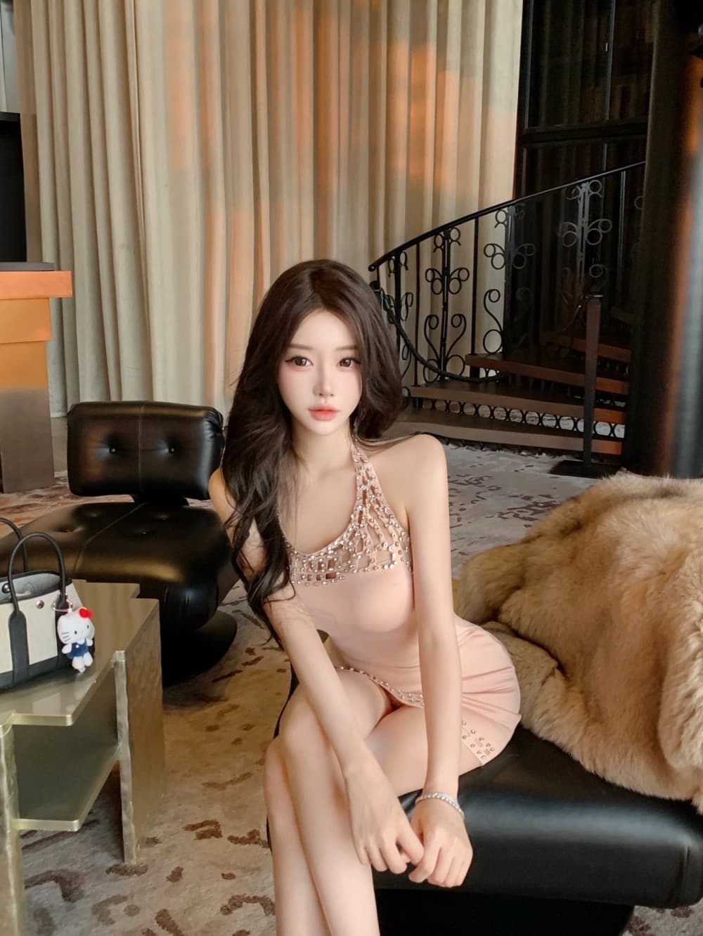 실사 새로운 명문 여성 바람 무거운 작업 다이아몬드 세팅 행침 목 천 골드 품격 슬림해 보이는 슬립 드레스 상세 이미지 8