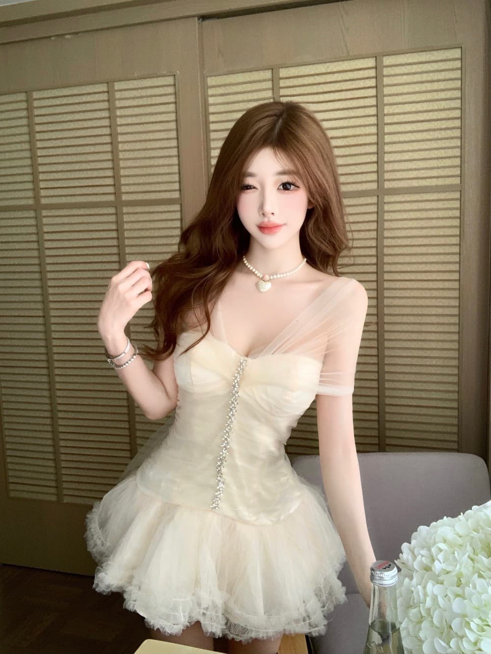 실사 새로운 무거운 작업 못 훈련 천 금빛 바람 프랑스식 민소매 V넥 Tulle 케이크 퍼프 예복 드레스 상세 이미지 7