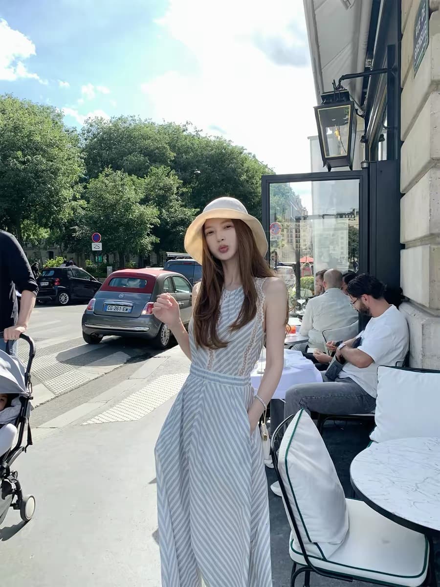 madofit Madou summer 한여름 맑은 바다 빛 사람들 산소 센스 레이스 조각 스트라이프 민소매 드레스