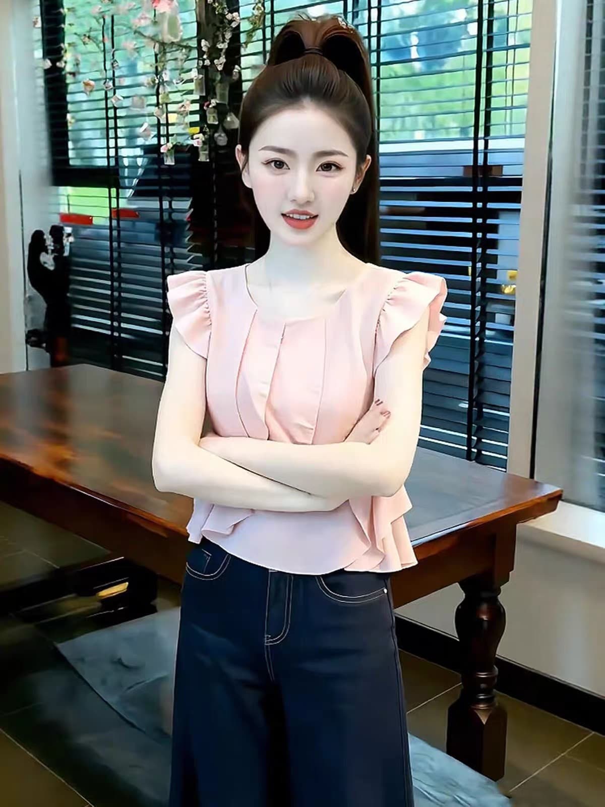 부드러운 바람 품격 핑크색 프릴 민소매 셔츠 여성 의류 2026 여름 새로운 슬림해 보이는 연령 감소 핫걸 맨위 상세 이미지 5