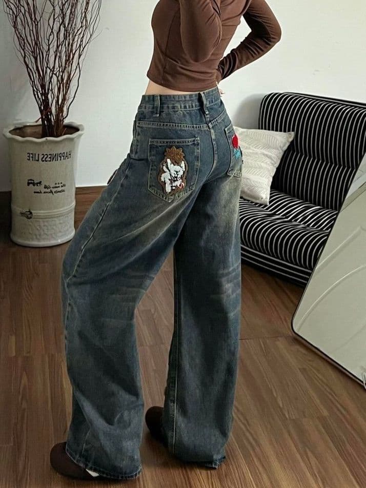 만화 천 막대기 자수 청바지 여성 봄 가을 디자인 센스 루즈핏 슬림해 보이는 다용도 슈퍼 잘 생긴 스트레이트 와이드 레그 팬츠 어린이 상세 이미지 4