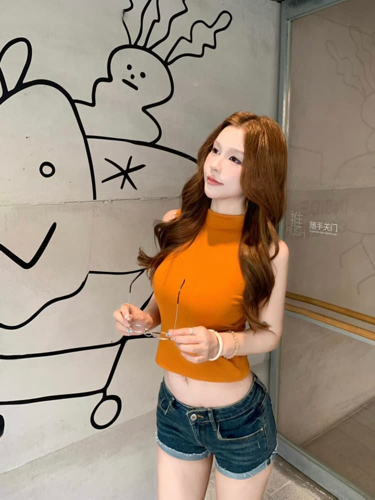 실사 정가 감소되지 않음 스탠드 칼라 만나는 맨위 여성 반하이넥 조끼 티셔츠 외출용 타이트 민소매 티셔츠 트렌디 상세 이미지 13