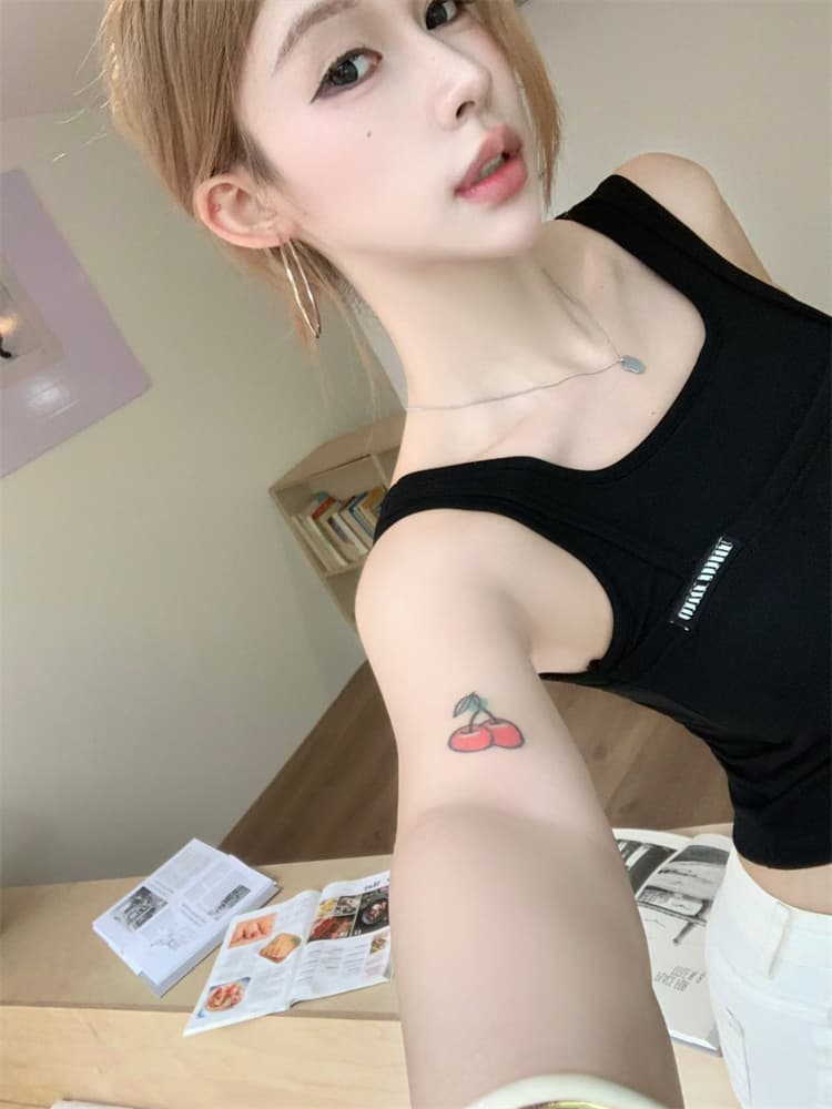 실사 정가 감소되지 않음 벨트 가슴 패드 아메리칸 민소매 티셔츠 여성 달콤한 매운맛 운동 알파벳 캐미솔 여성 셔츠 상세 이미지 9