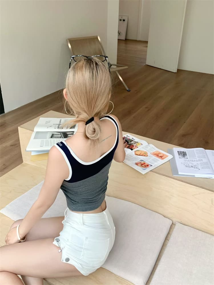 실사 정가 감소되지 않음 벨트 가슴 패드 아메리칸 민소매 티셔츠 여성 달콤한 매운맛 운동 알파벳 캐미솔 여성 셔츠 상세 이미지 15