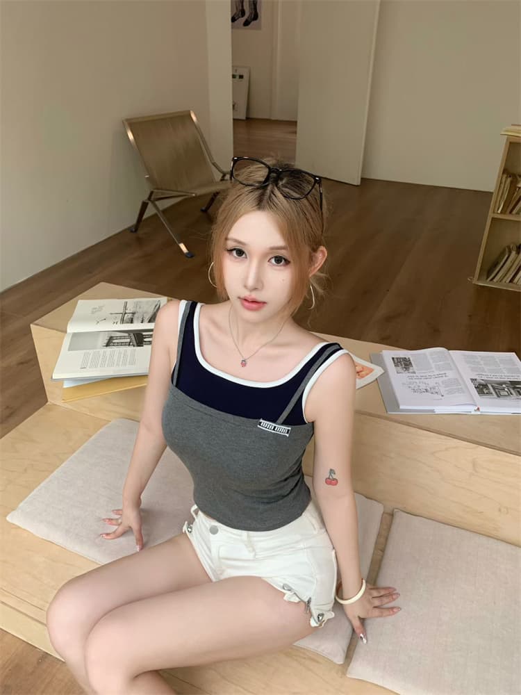 실사 정가 감소되지 않음 벨트 가슴 패드 아메리칸 민소매 티셔츠 여성 달콤한 매운맛 운동 알파벳 캐미솔 여성 셔츠 상세 이미지 18
