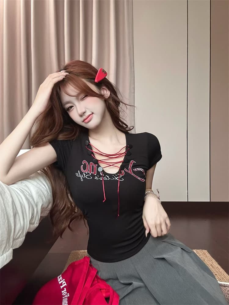 실사 정가 감소되지 않음 이슬 허리 레이스업 V넥 풀오버 맨위 반팔 티셔츠 몸매 가꾸기 슬림해 보이는 핫걸 작은 셔츠 상세 이미지 1