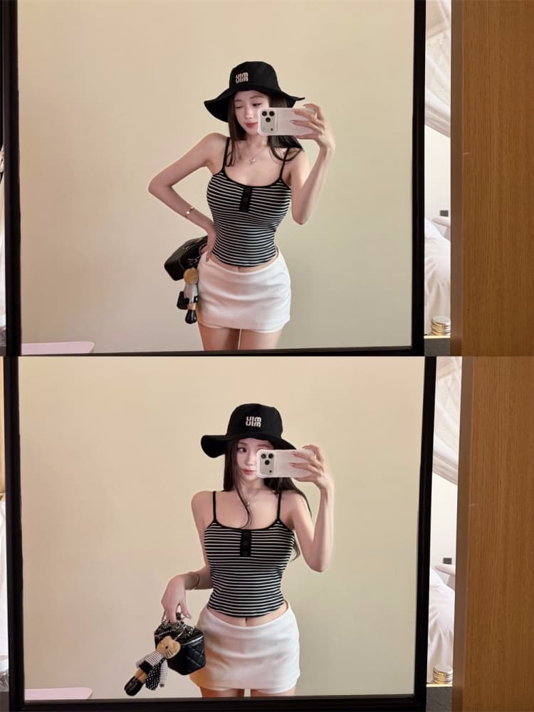 실사 정가 감소되지 않음 핫걸 바람 흑백 줄무늬 u 칼라 캐미솔 허리 수축 슬림해 보이는 수 있습니다. 외출용 쇼트 스타일 맨위 이미지 2