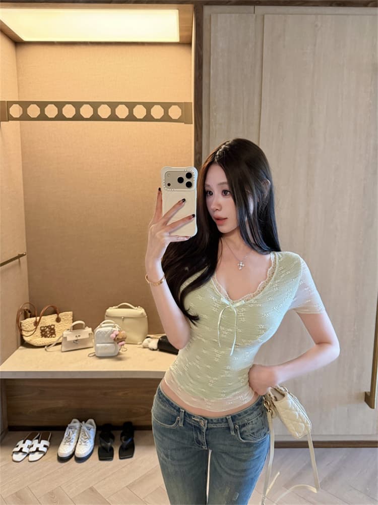 실사 정가 감소되지 않음 달콤함 레이스 나비 매듭 V넥 반팔 티셔츠 섹시함 핫걸 몸매 가꾸기 벨트 가슴 패드 의류