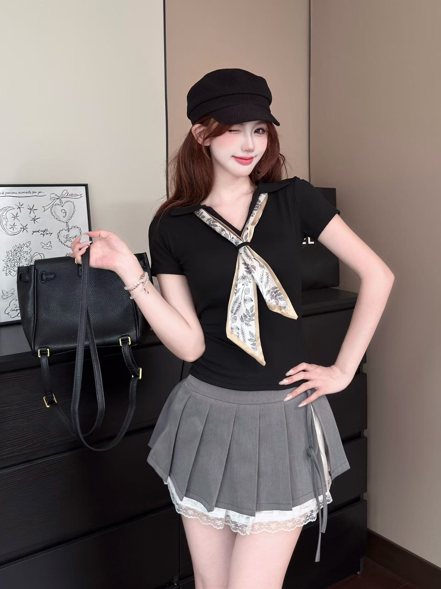 실사 정가 감소되지 않음 작은 샤넬 스타일 프린트 스카프 폴로 칼라 반팔 티셔츠 여성 몸매 가꾸기 슬림해 보이는 만나는 맨위 상세 이미지 12
