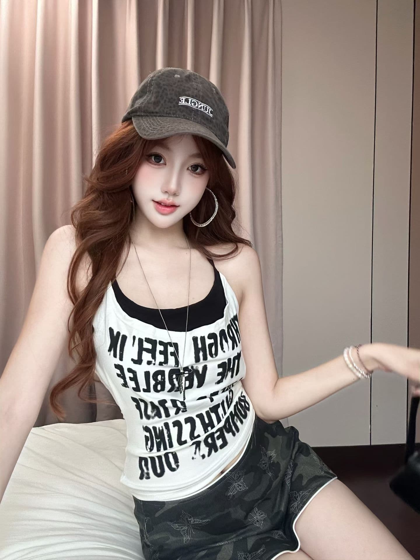 실사 정가 감소되지 않음 아메리칸 핫걸 바람 페이크 레이어드 캐미솔 알파벳 프린트 행침 목 몸매 가꾸기 슬림해 보이는 맨위 상세 이미지 10