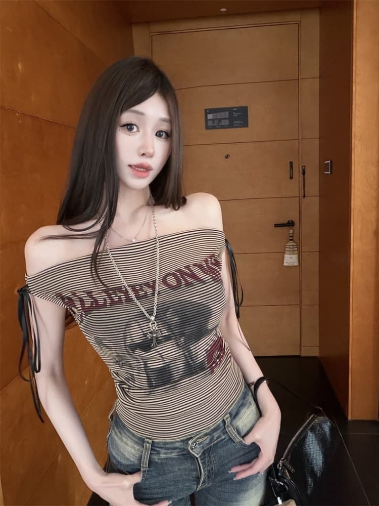 실사 정가 감소되지 않음 여름 새로운 스트라이프 프린트 오프숄더 슬림해 보이는 몸매 가꾸기 여성 원피스 벨트 가슴 패드 의류 상세 이미지 16