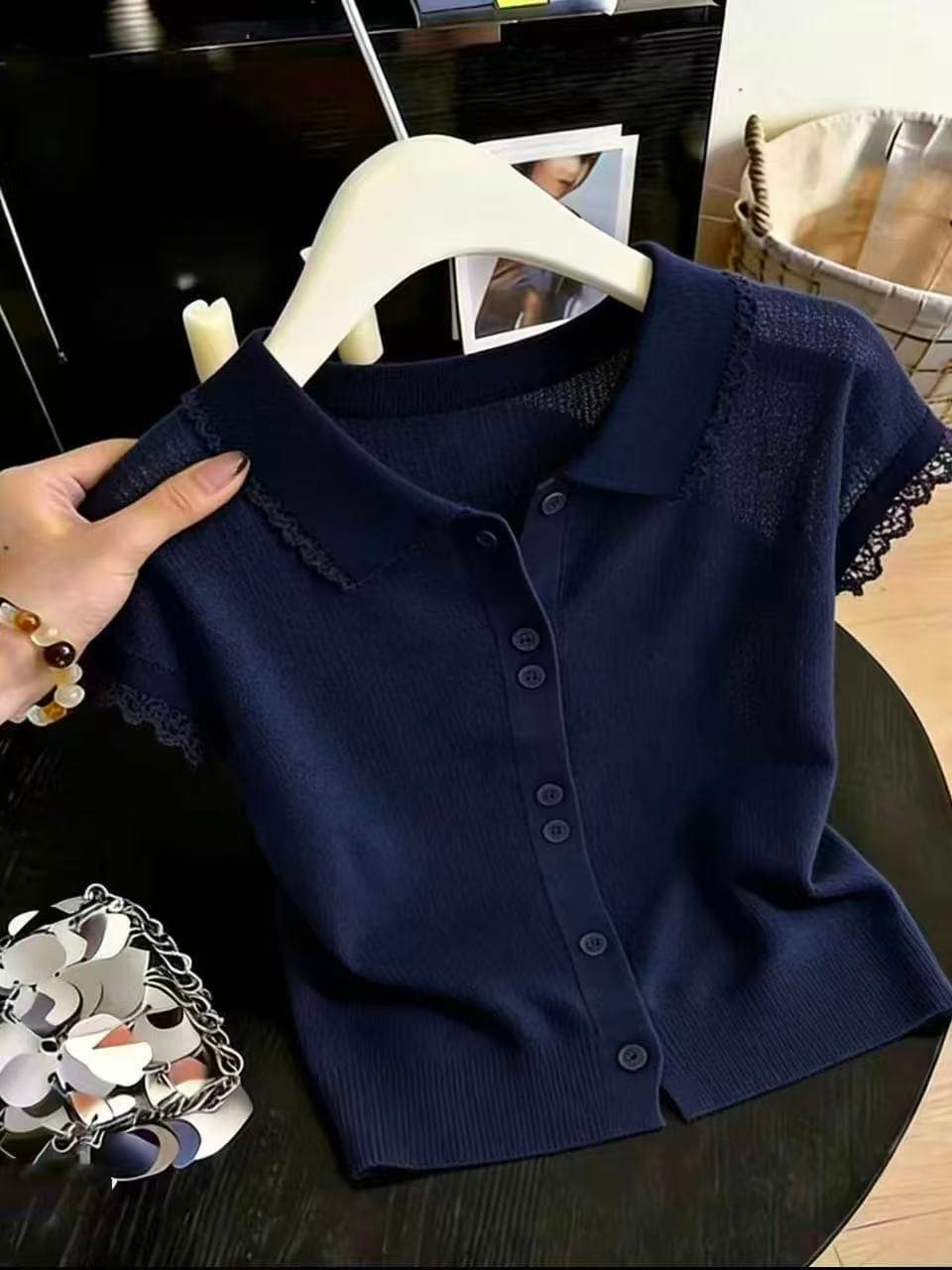 핑크색 POLO 칼라 단추 레이스 싱글 줄 버튼 반팔 티셔츠 여성 2026 새로운 여름 해변가 도파민 맨위 이미지 3