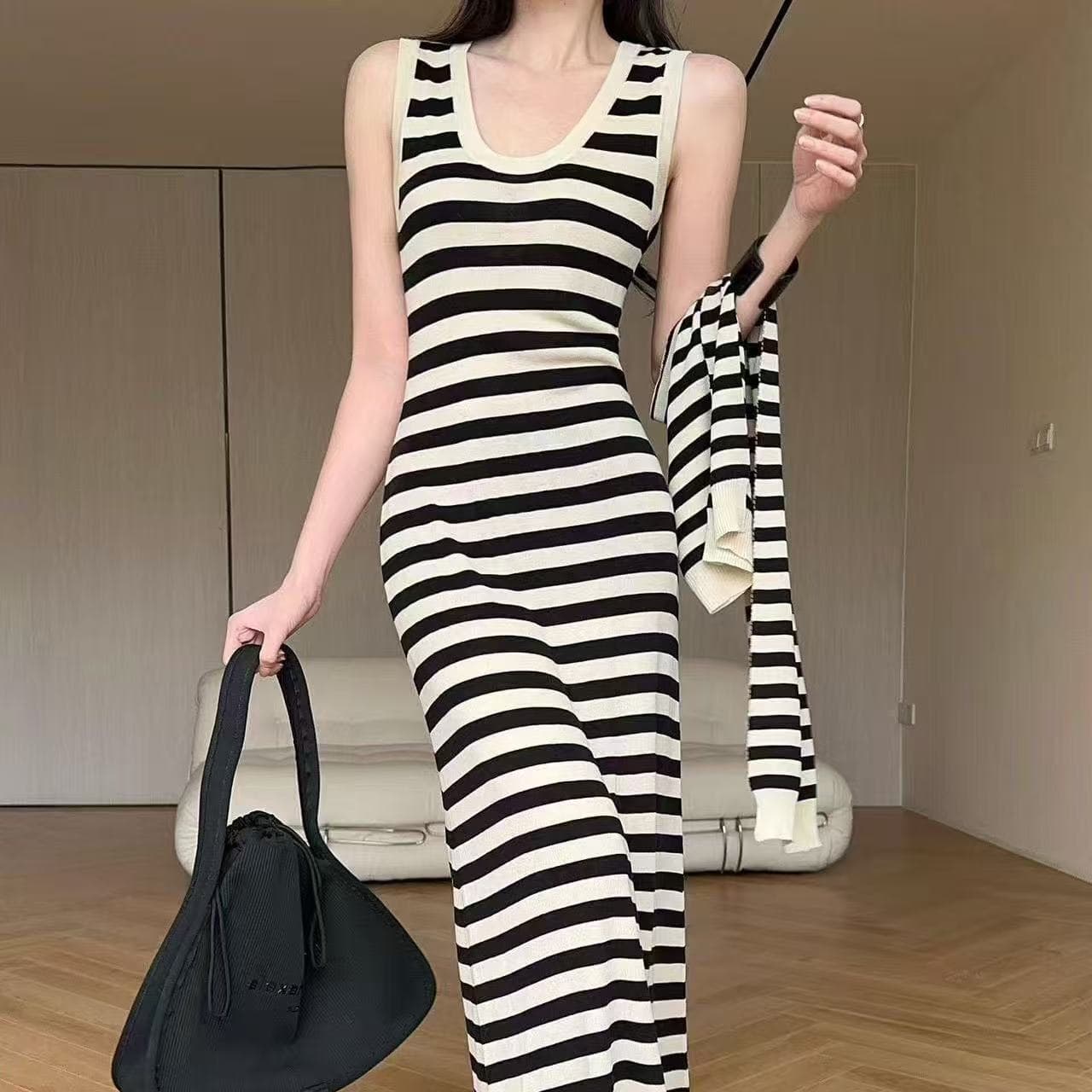 jijinqi 슬림해 보이는 품격 스트라이프 롱 스커트 허리 수축 디자인 센스 투피스 세트 여성 드레스 jd05tmpt1306 상세 이미지 3