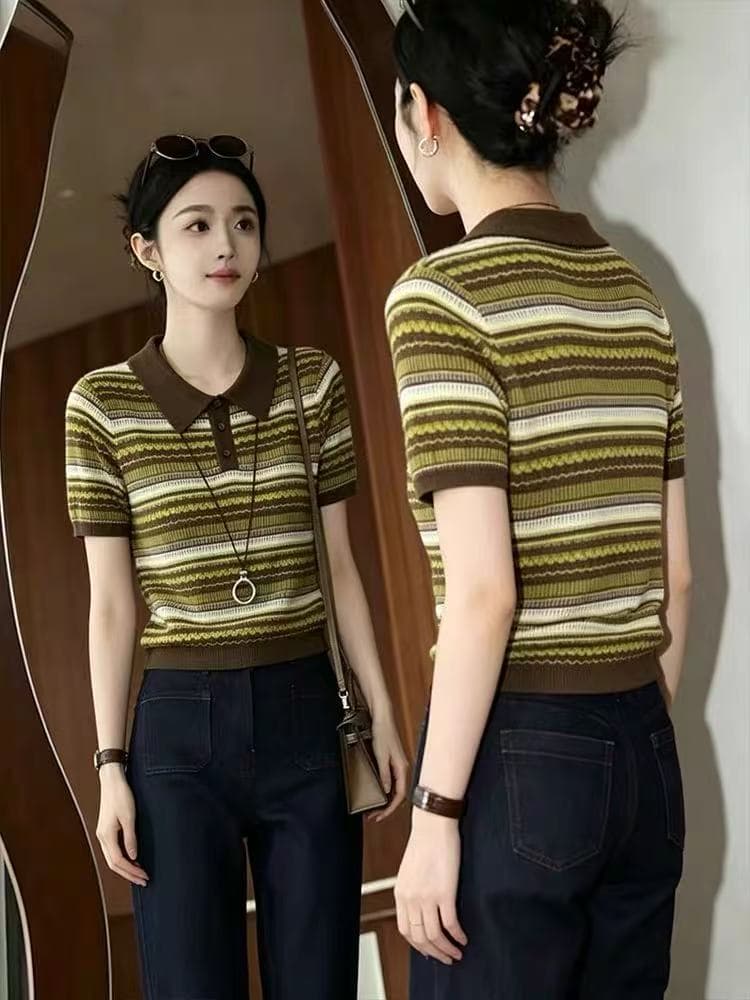 디자인 센스 브라운 POLO 칼라 스트라이프 니트 스웨터 여성 2026 여름 새로운 일상 캐주얼 반팔 맨위 서비스