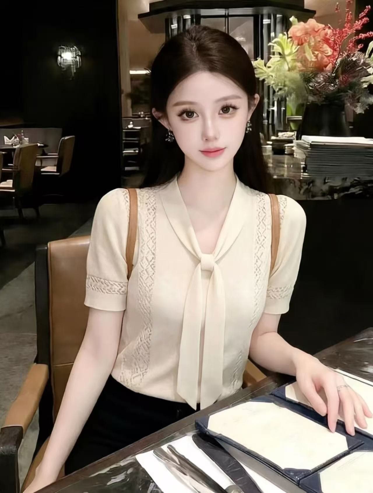 레트로 외국 가스 레이스업 반팔 니트 스웨터 여성 여름 새로운 슈퍼 잘 생긴 폭발 슬림해 보이는 맨위